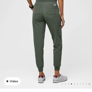Figs Sage Zamora Jogger Scrub Pants™